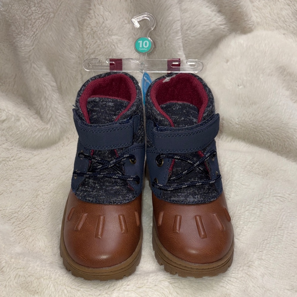 NWT Carter's kids boots in navy size 10